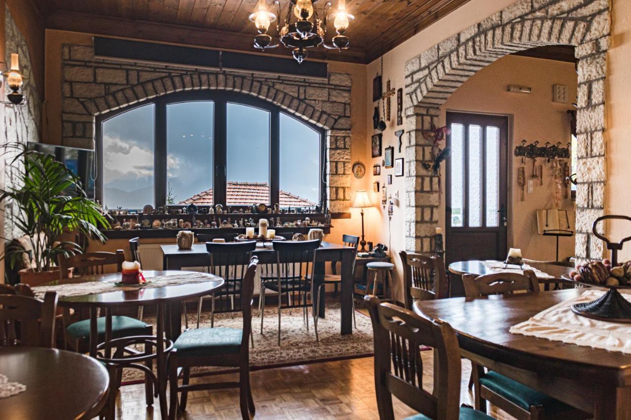 Semeli Guesthouse Karpeníszi Kültér fotó