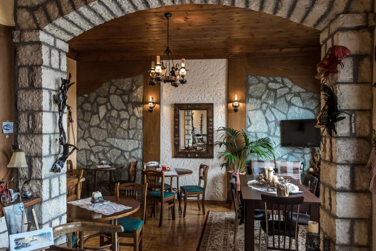 Semeli Guesthouse Karpeníszi Kültér fotó