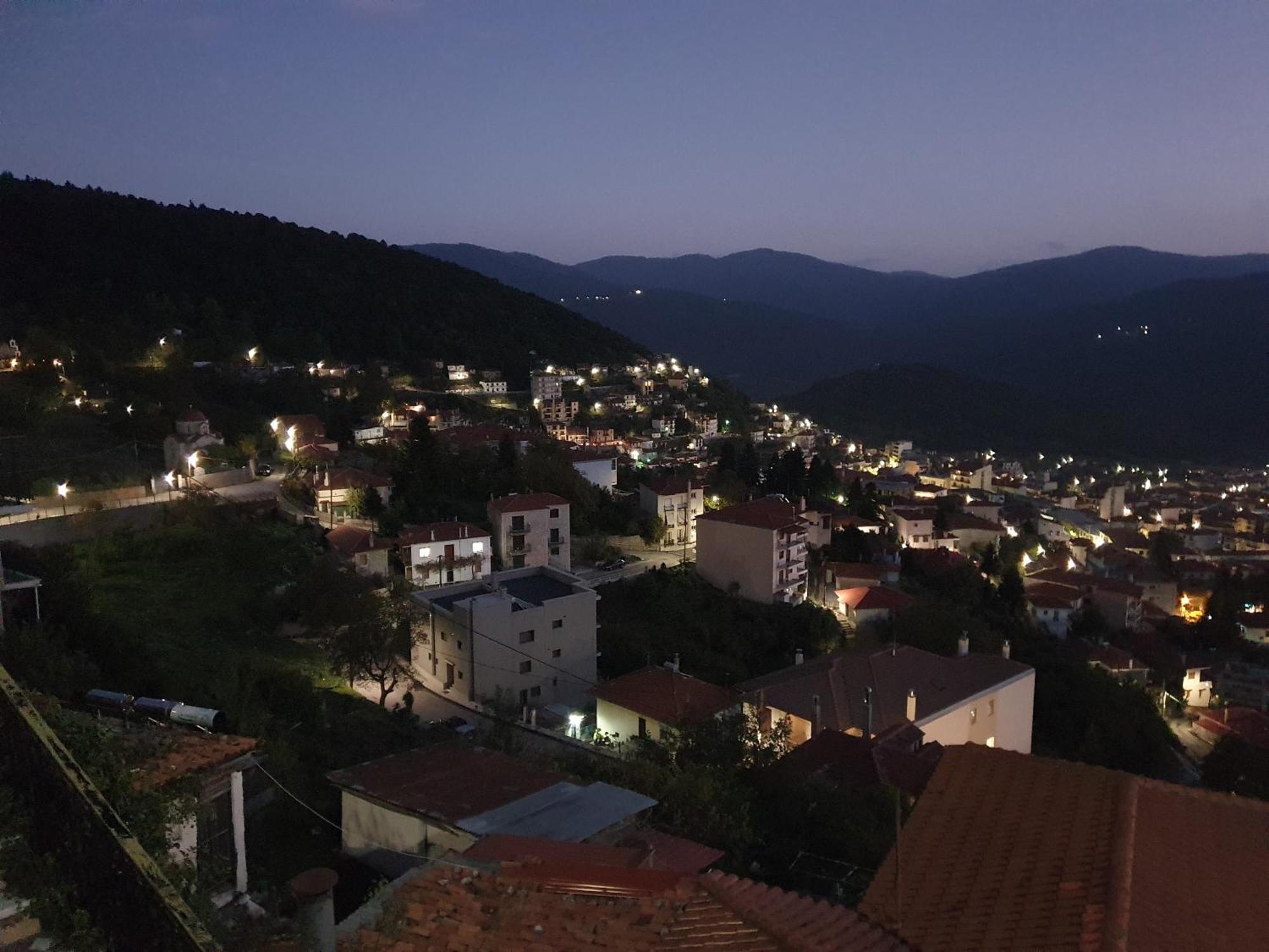 Semeli Guesthouse Karpeníszi Kültér fotó