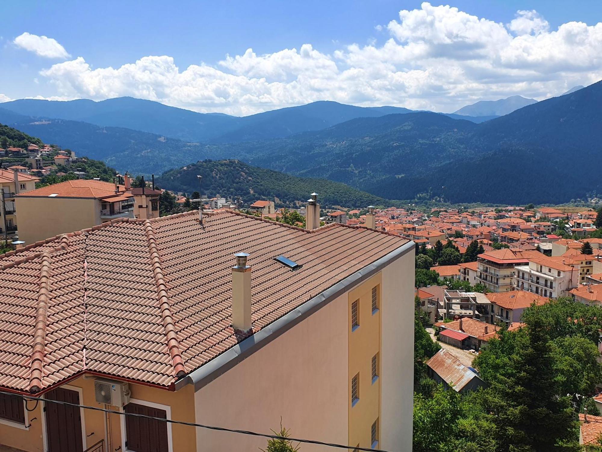 Semeli Guesthouse Karpeníszi Kültér fotó