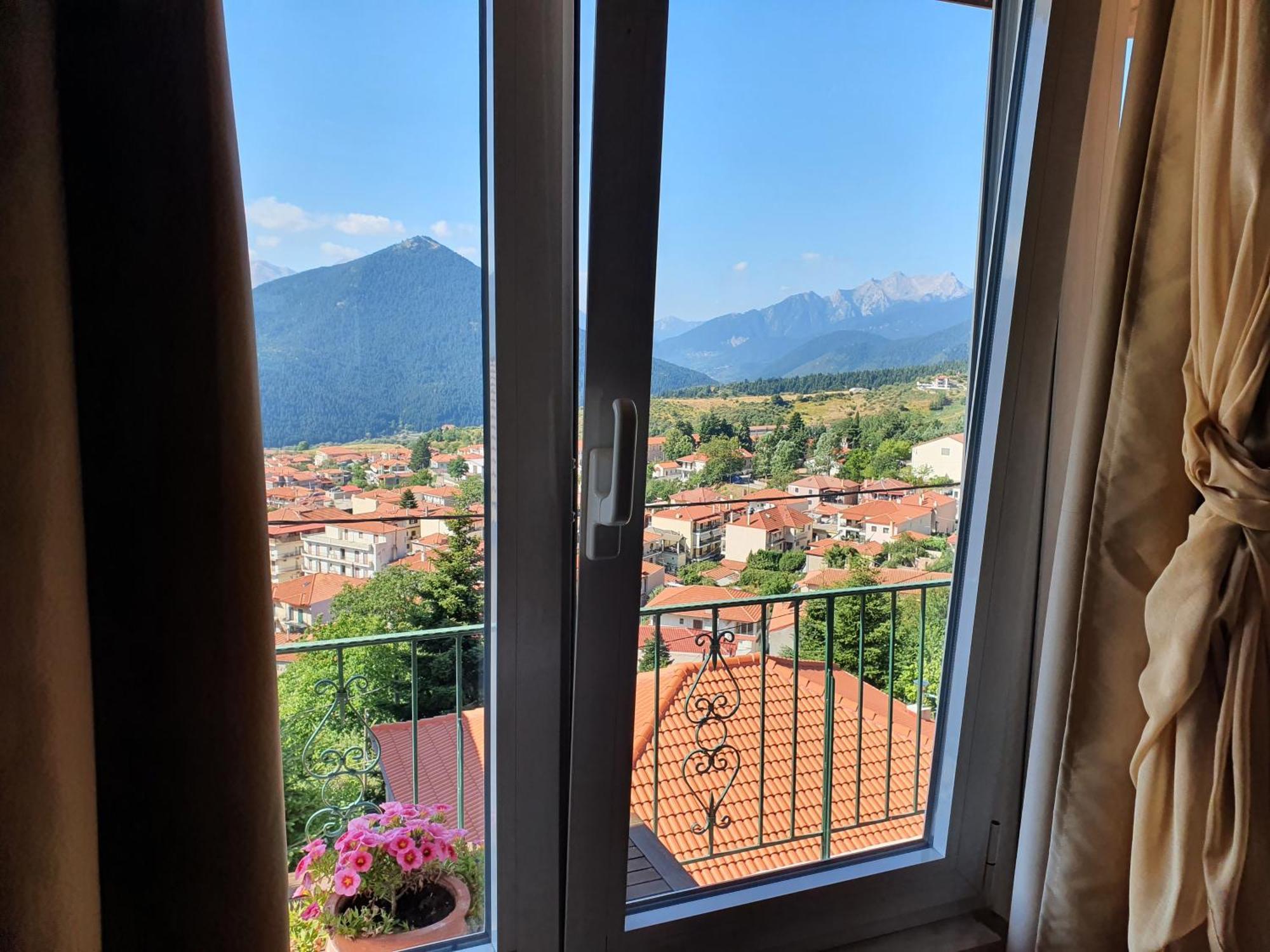 Semeli Guesthouse Karpeníszi Kültér fotó