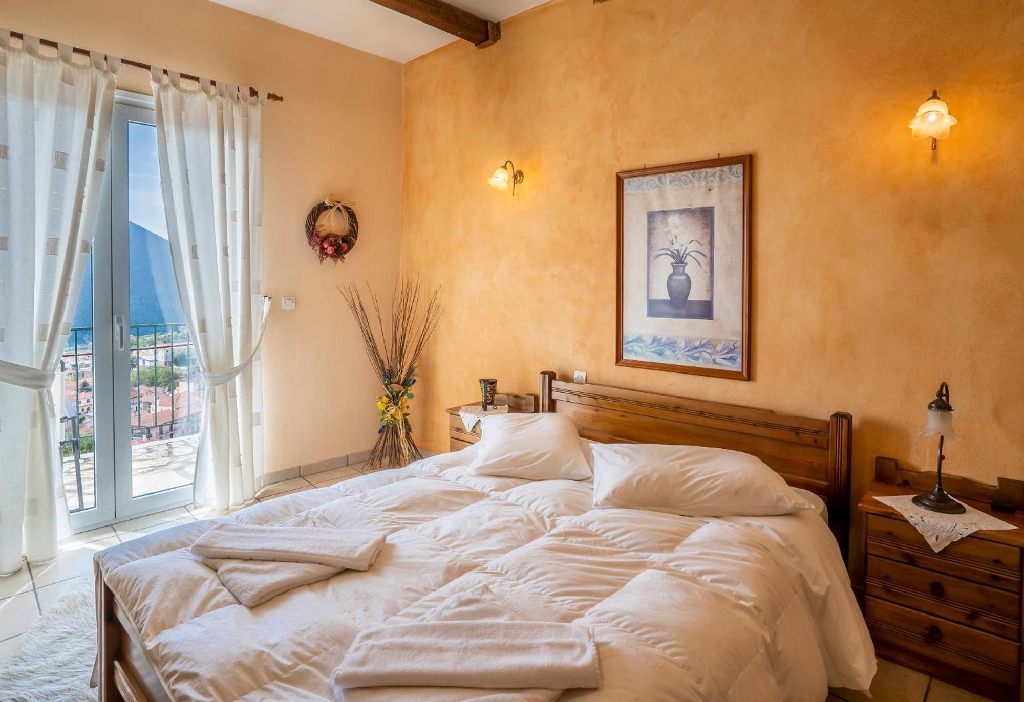 Semeli Guesthouse Karpeníszi Kültér fotó